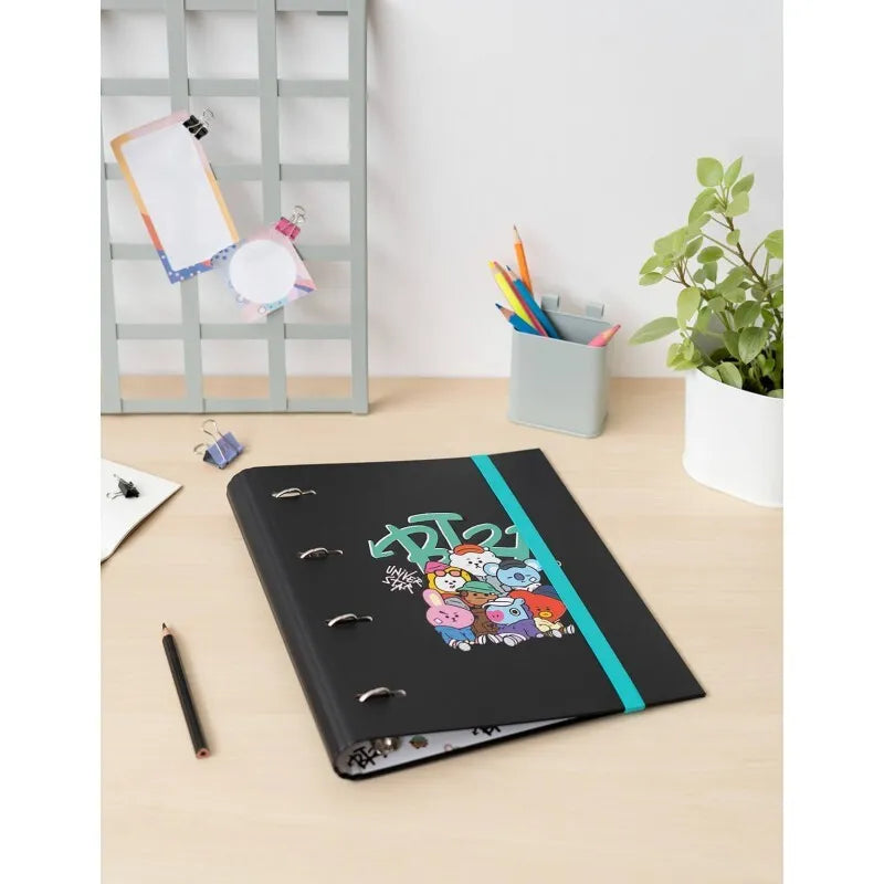 BT21 – A4 formato segtuvas iš „Street Mood“ kolekcijos (4 žiedai, elastinė juosta)