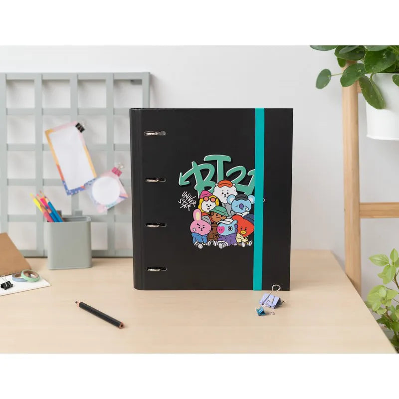 BT21 - „Street Mood“ kolekcijos A4 formato segtuvas su lapais (4 žiedai, elastinė juosta)