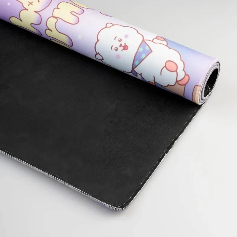 BT21 – XXL stalo kilimėlis / žaidimų kilimėlis (80 x 35 cm)