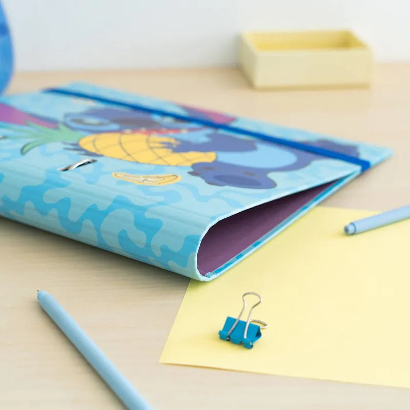 Disney Stitch – A4 formato segtuvas iš „Tropical“ kolekcijos (2 žiedai, elastinė juosta)