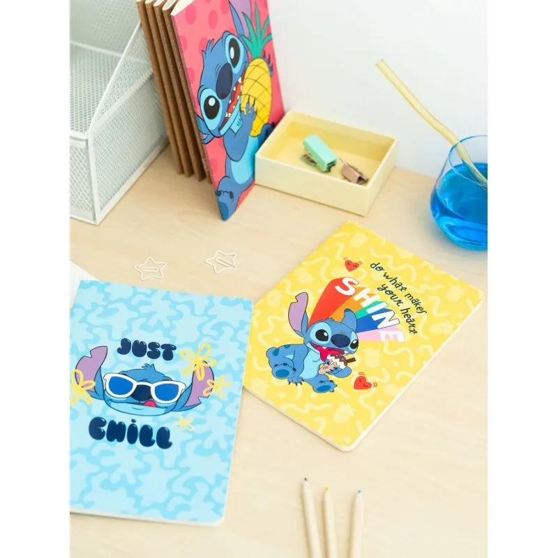 Disney Stitch – A5 sąsiuvinių rinkinys iš Tropical kolekcijos, 3 vnt.