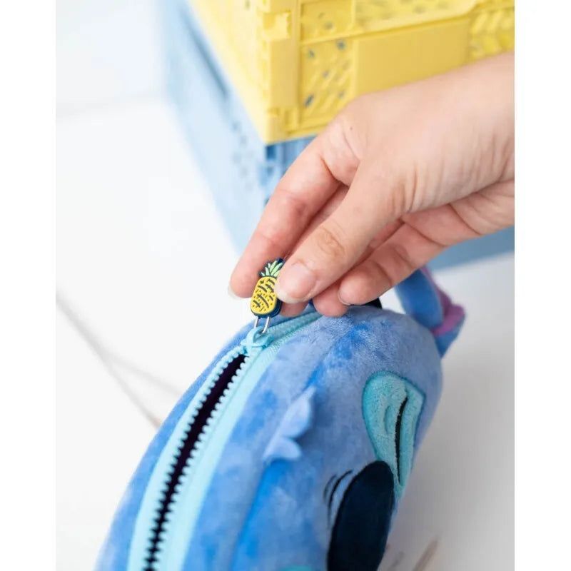 Disney Stitch – Pliušinis pieštukinės dėklas mokyklinėms prekėms