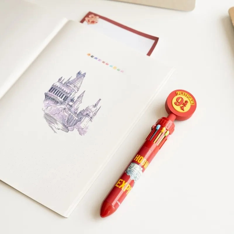 Harry Potter – 10 spalvų automatinis rašiklis su 3D figūrėle „Platform 9 3/4“