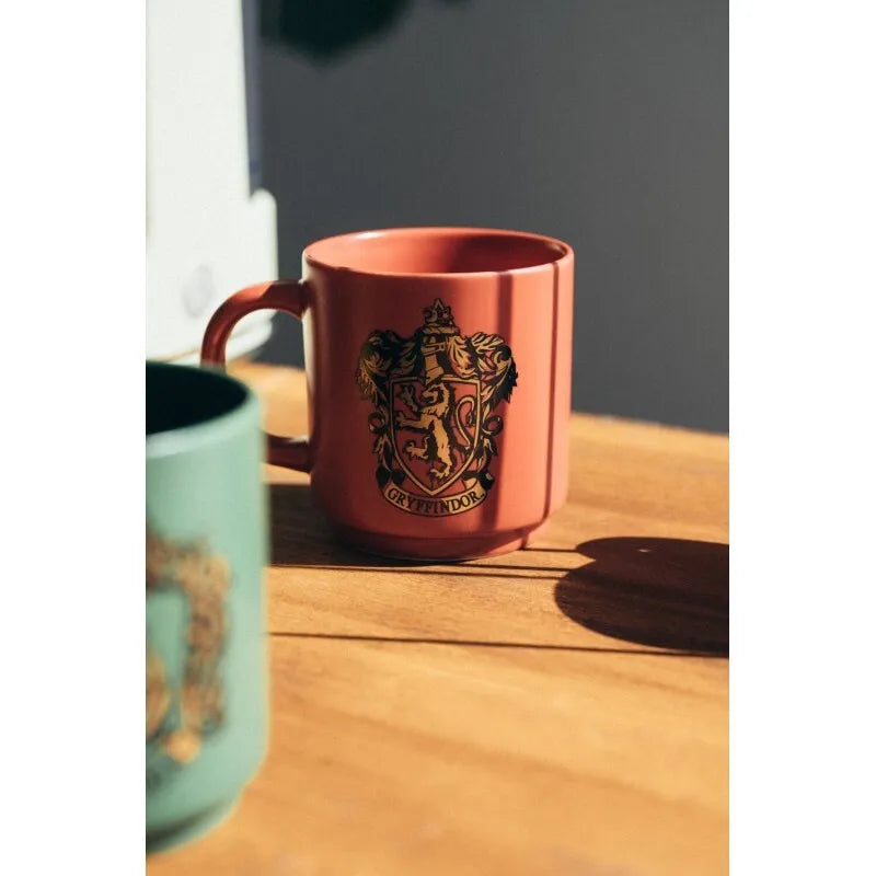 Harry Potter – 4 keraminių puodelių rinkinys su stovu, 300 ml, Hogvartso koledžai