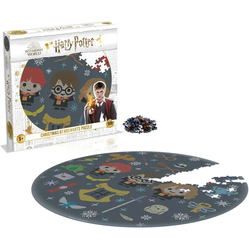 Harry Potter – 500 dalių dėlionė dekoratyvinėje dėžutėje („Kalėdos Hogvartse“)