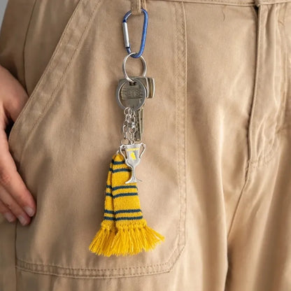 Harry Potter – Hufflepuff šaliko formos raktų pakabukas