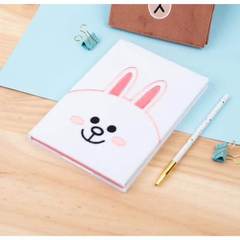 Line Friends – Pliušinis užrašų knygelė A5 (balta)