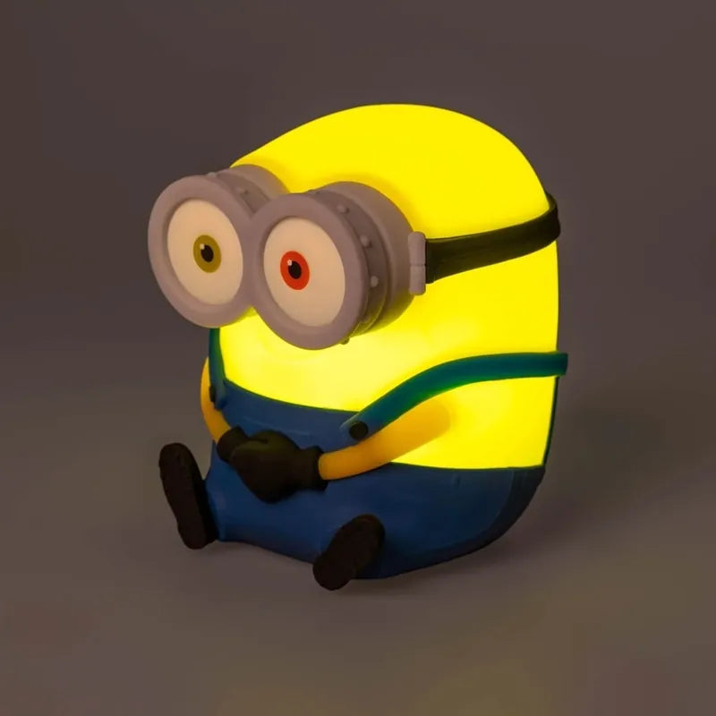 Minions – Bob minkštas silikoninis LED naktinis šviestuvas vaikams 15 cm