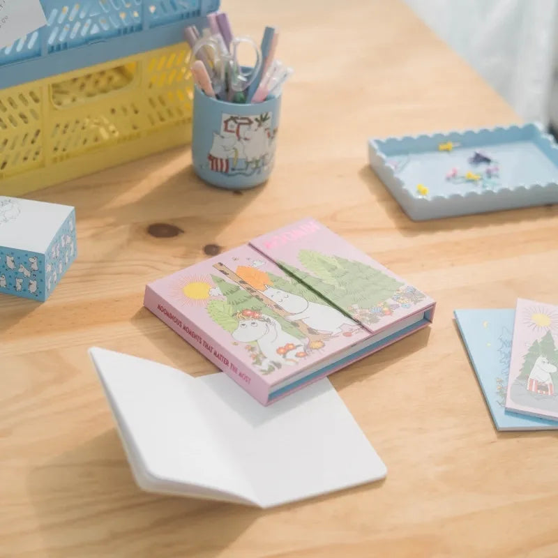 Moomins – A4 savaitės planuotojas su lipniais lapeliais