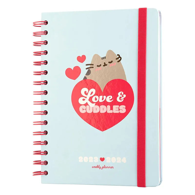 Pusheen – 2023/2024 m. kalendorius / savaitės planuotojas iš „Purrfect Love“ kolekcijos (14,8 x 21 cm)