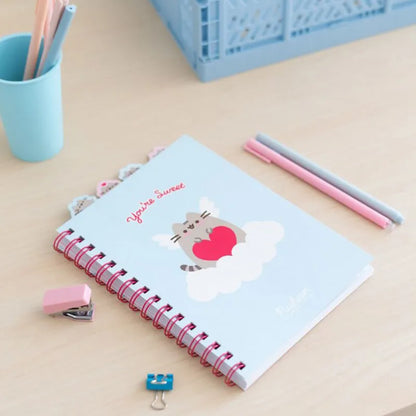Pusheen – A5 formato užrašų knygelė iš „Purrfect Love“ kolekcijos