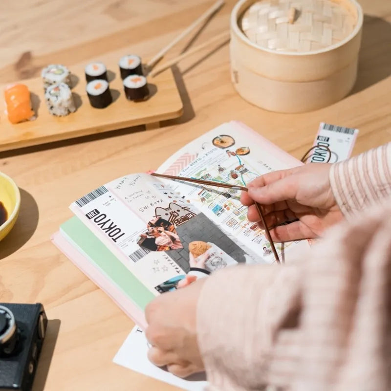 Pusheen – B6 kelionių užrašinė iš „Sushi Roll“ kolekcijos