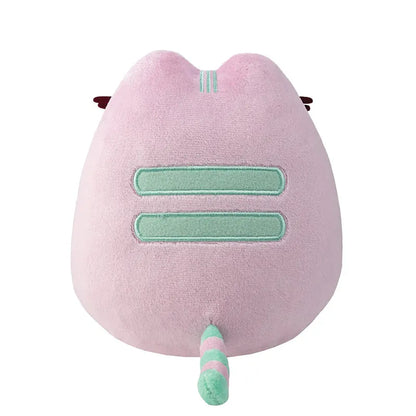 Pusheen – pliušinis žaislas 18 cm (pastelinė alyvinė spalva)