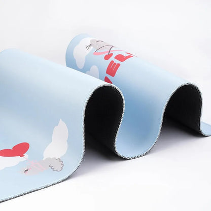 Pusheen – XXL žaidimų/stalo kilimėlis iš „Purrfect Love“ kolekcijos (80 x 35 cm)