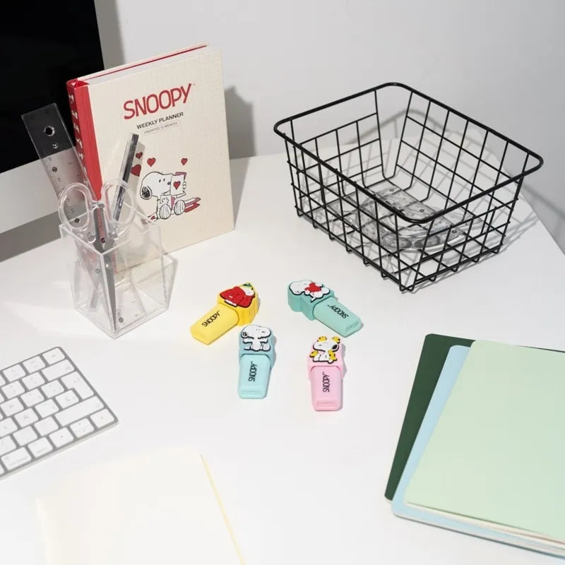 Snoopy – 4 spalvų žymeklių rinkinys su 3D dekoracijomis