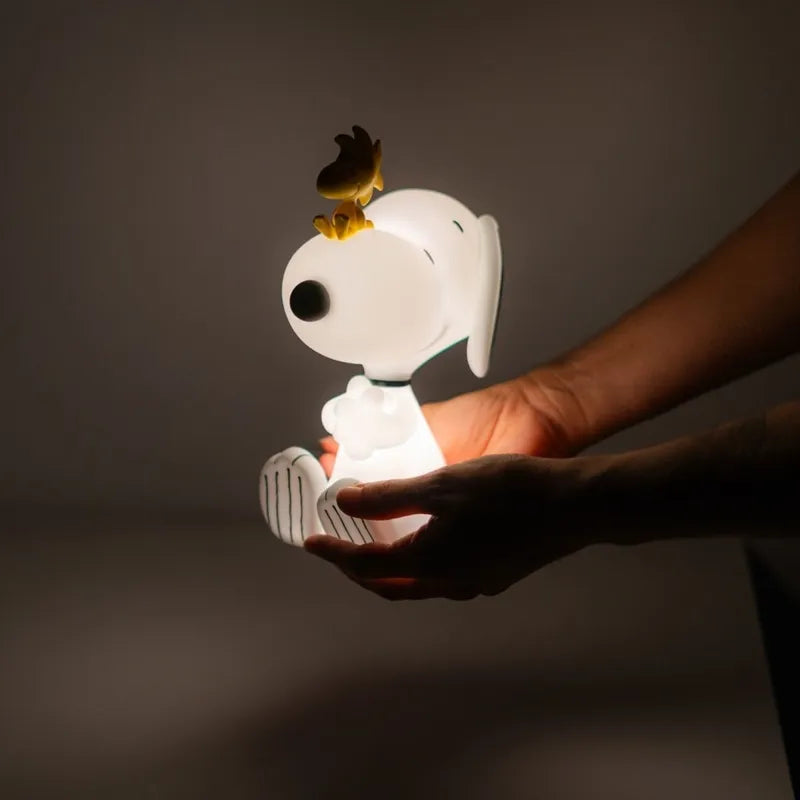 Snoopy – LED naktinė lemputė vaikams (26,7 x 18,5 cm)