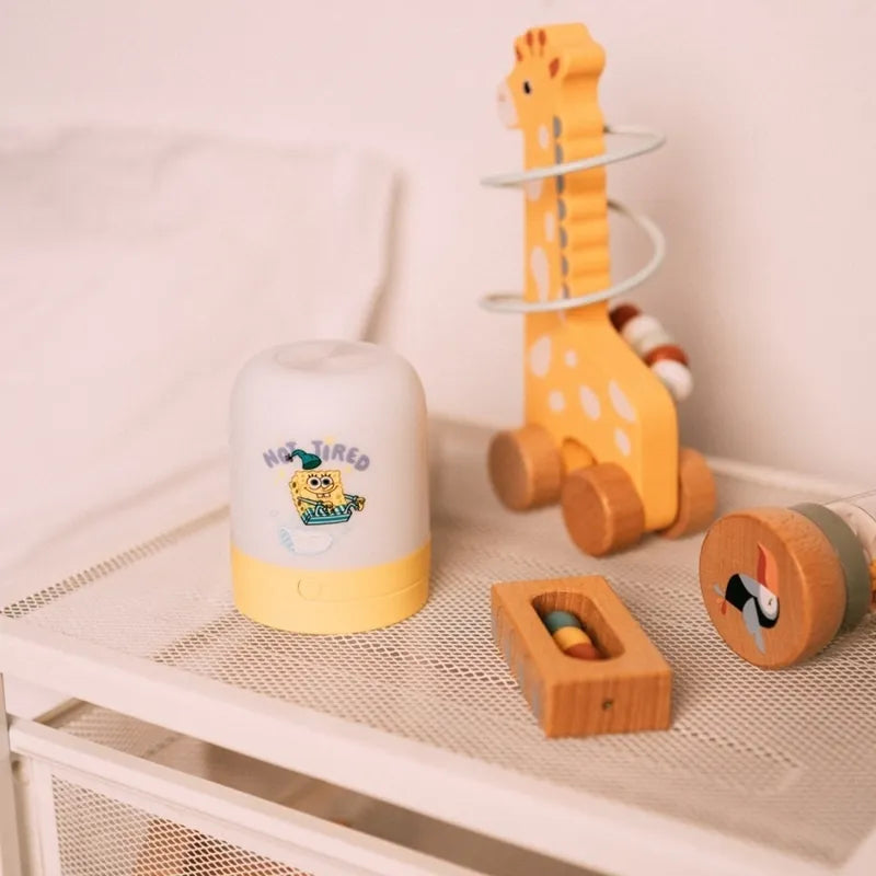 „SpongeBob“ belaidė USB-C LED naktinė lempa vaikams su reguliuojamu ryškumu